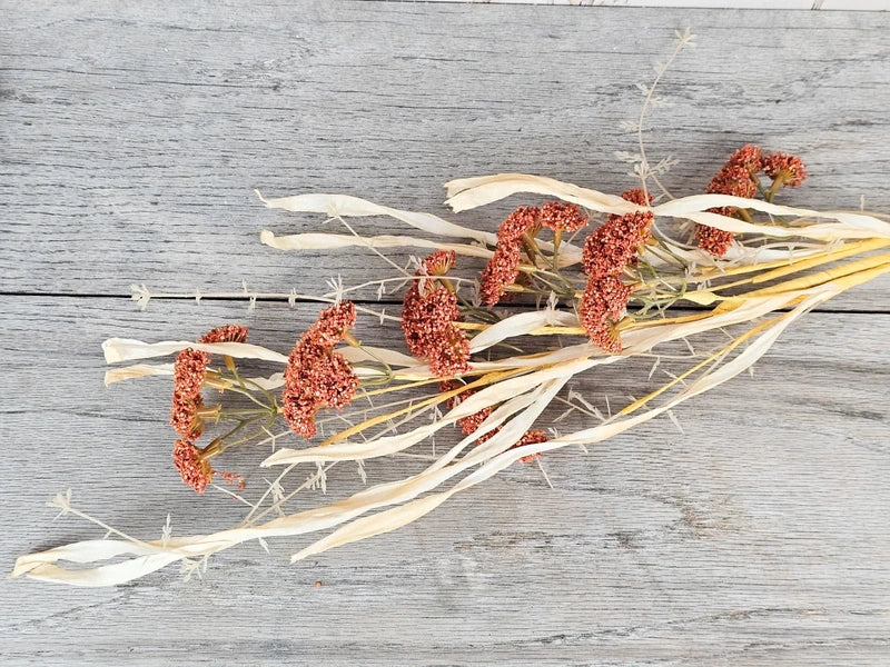 Orange Cluster & Grass Mix