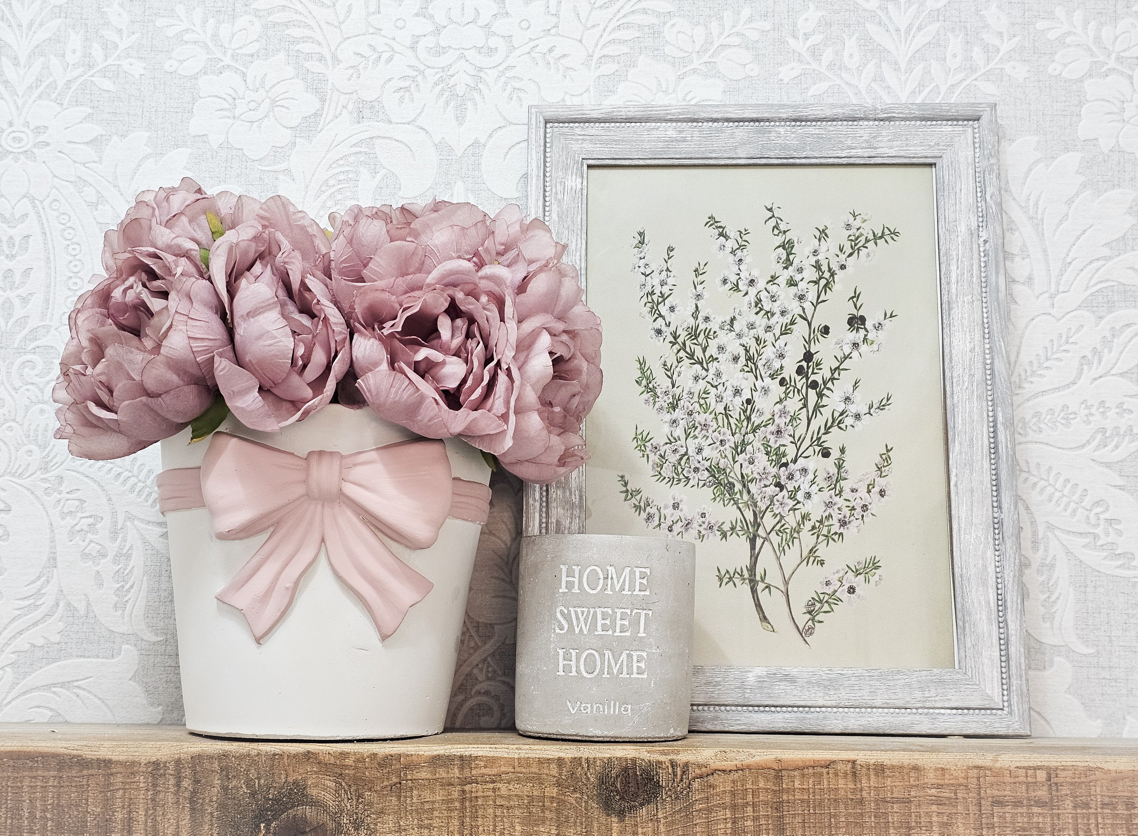 Vintage Mauve Peonies & Bow Vase