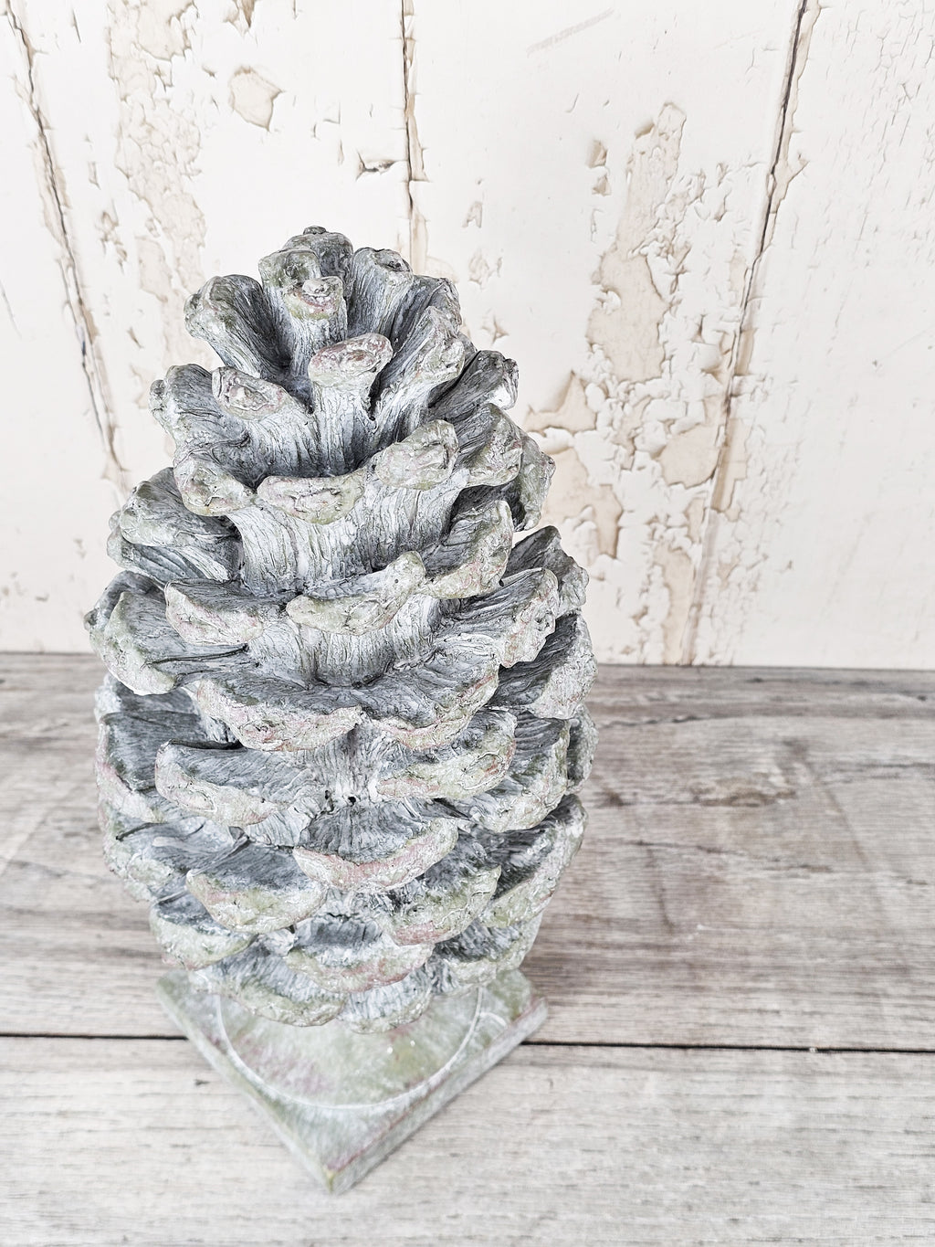 Large Rustic Pinecone
