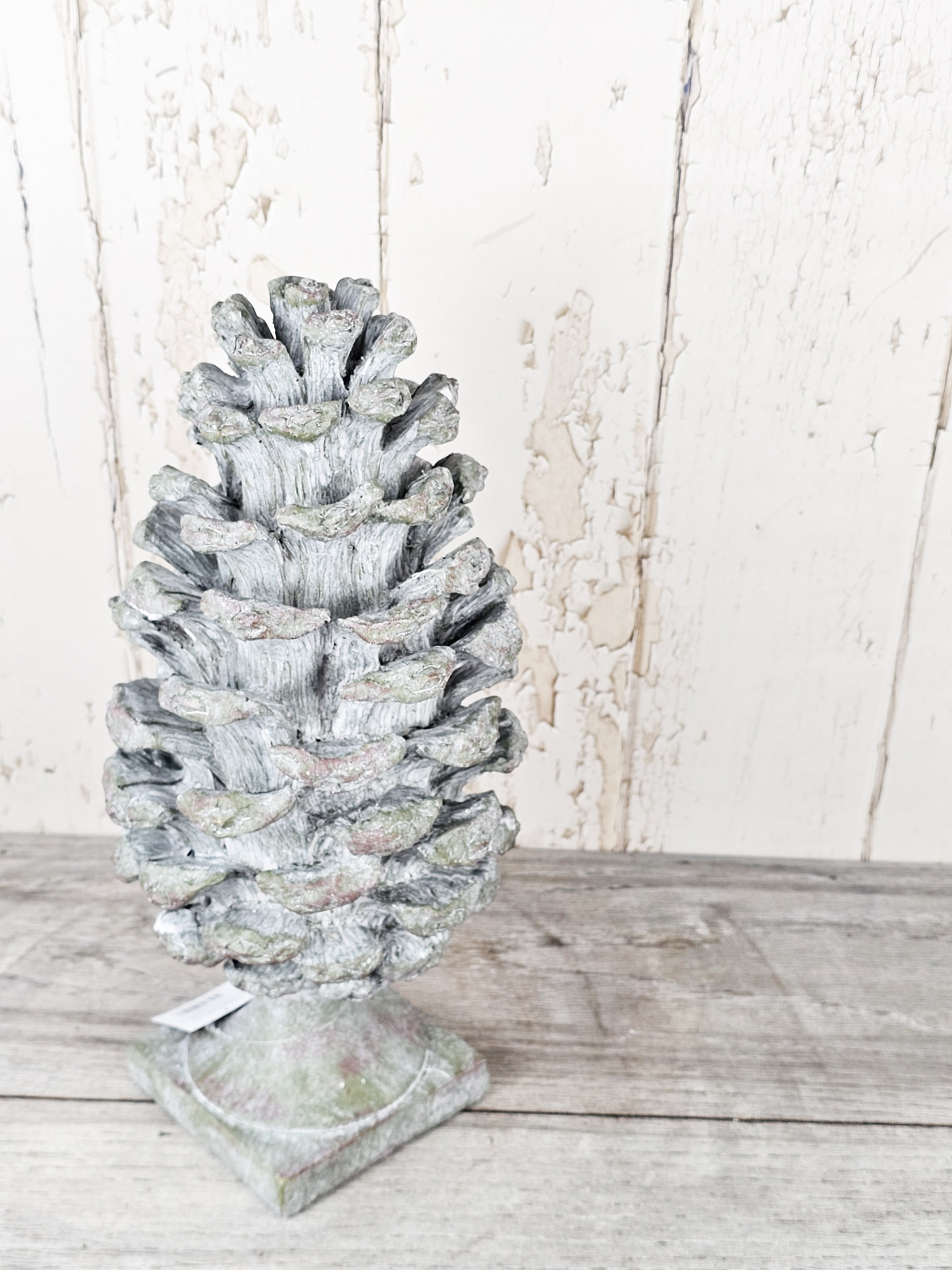 Large Rustic Pinecone