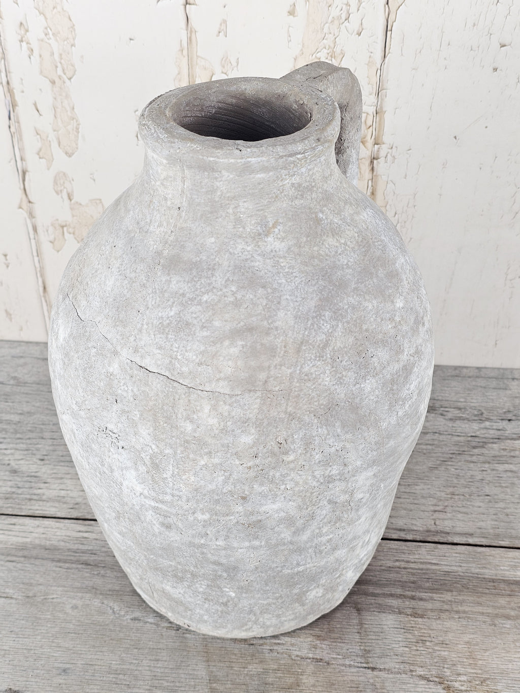 Sabrana Vase