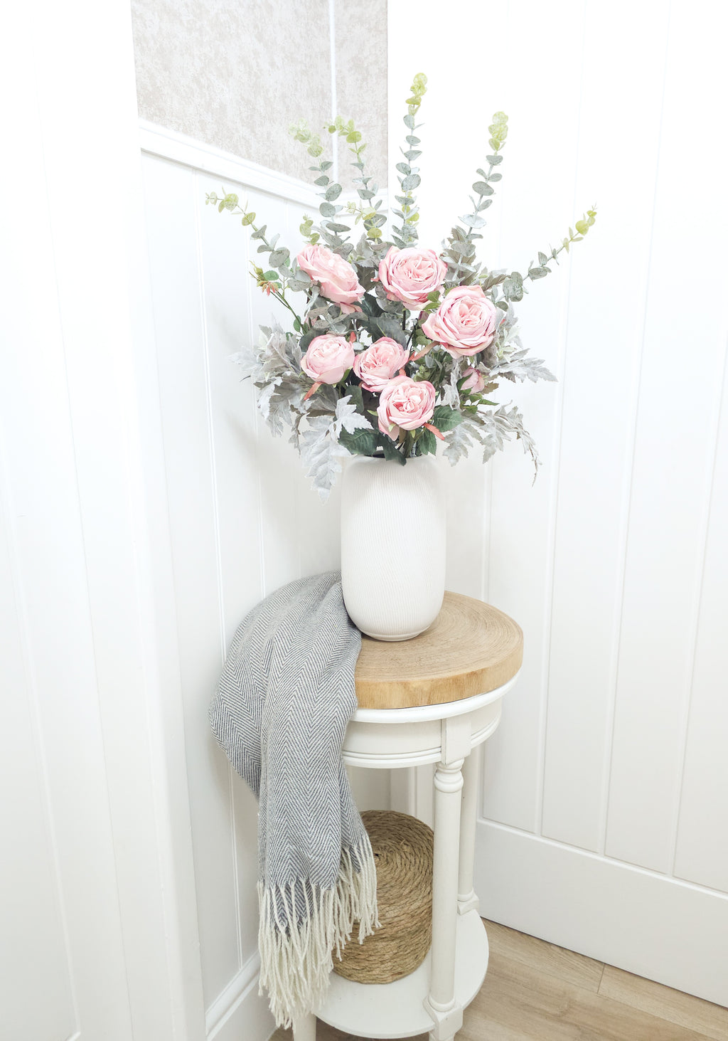 Cottage Rose & Ribbed Vase