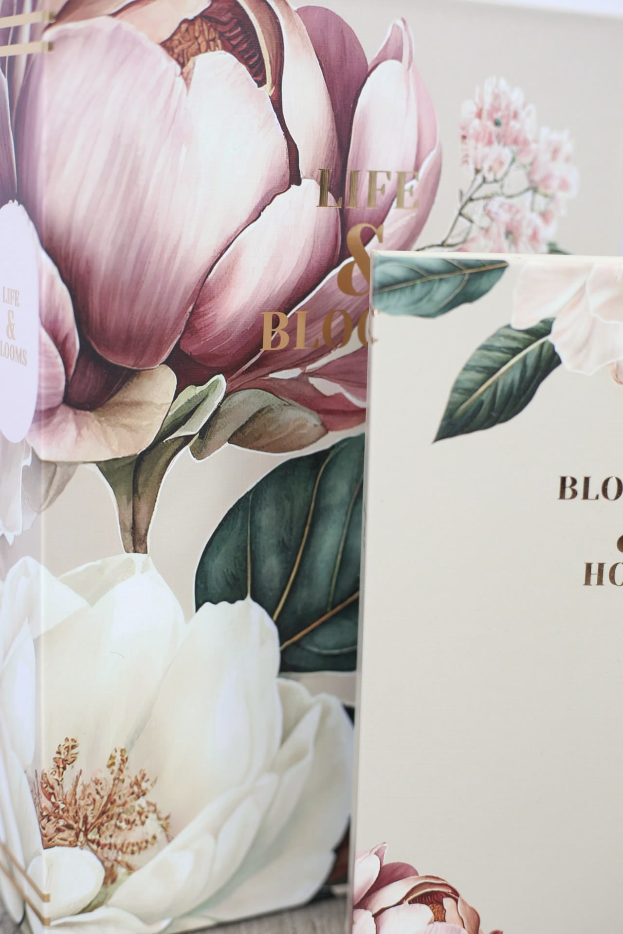Rose Floral Storage Books
