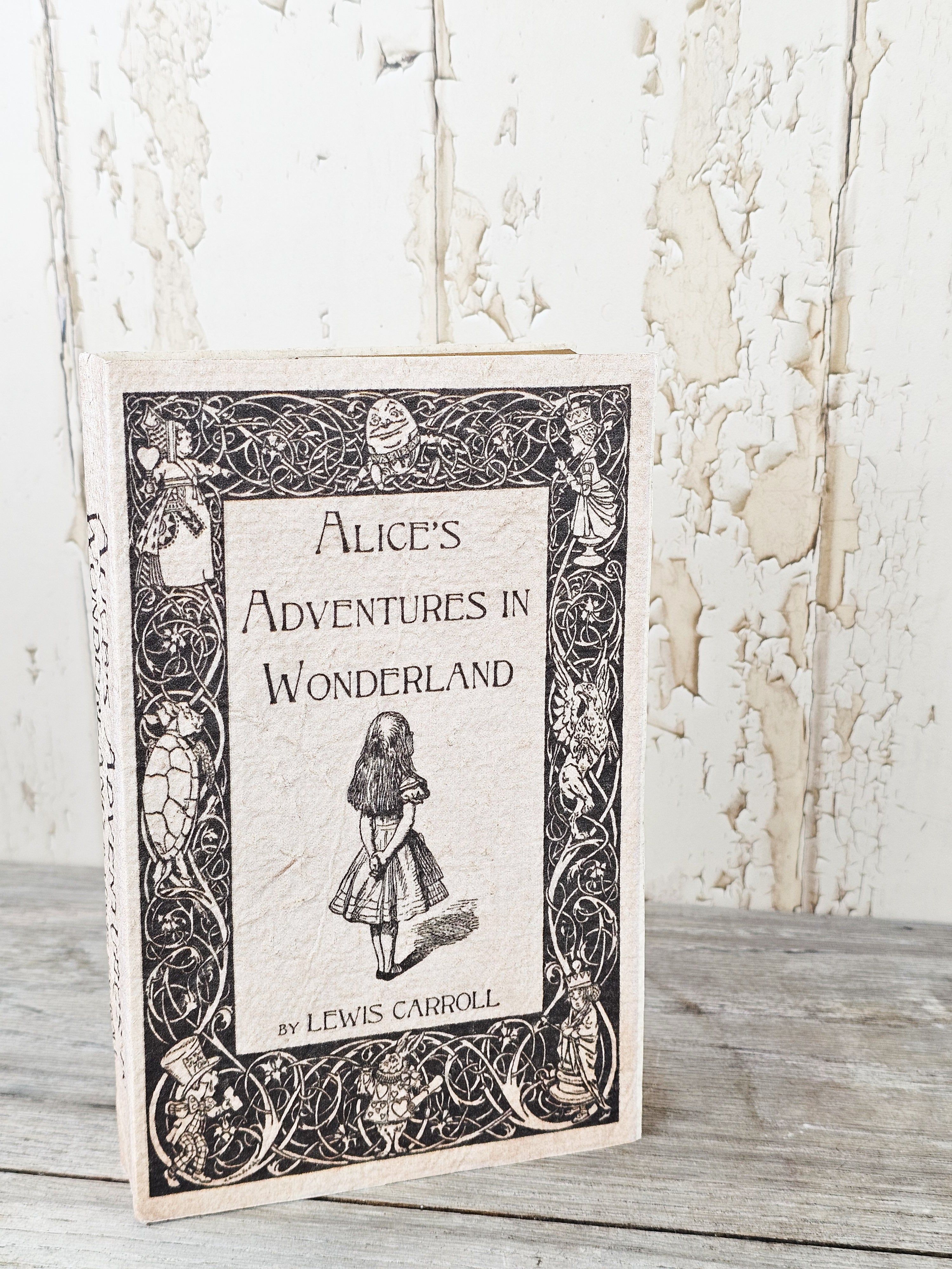 Vintage Distressed Sketch Book