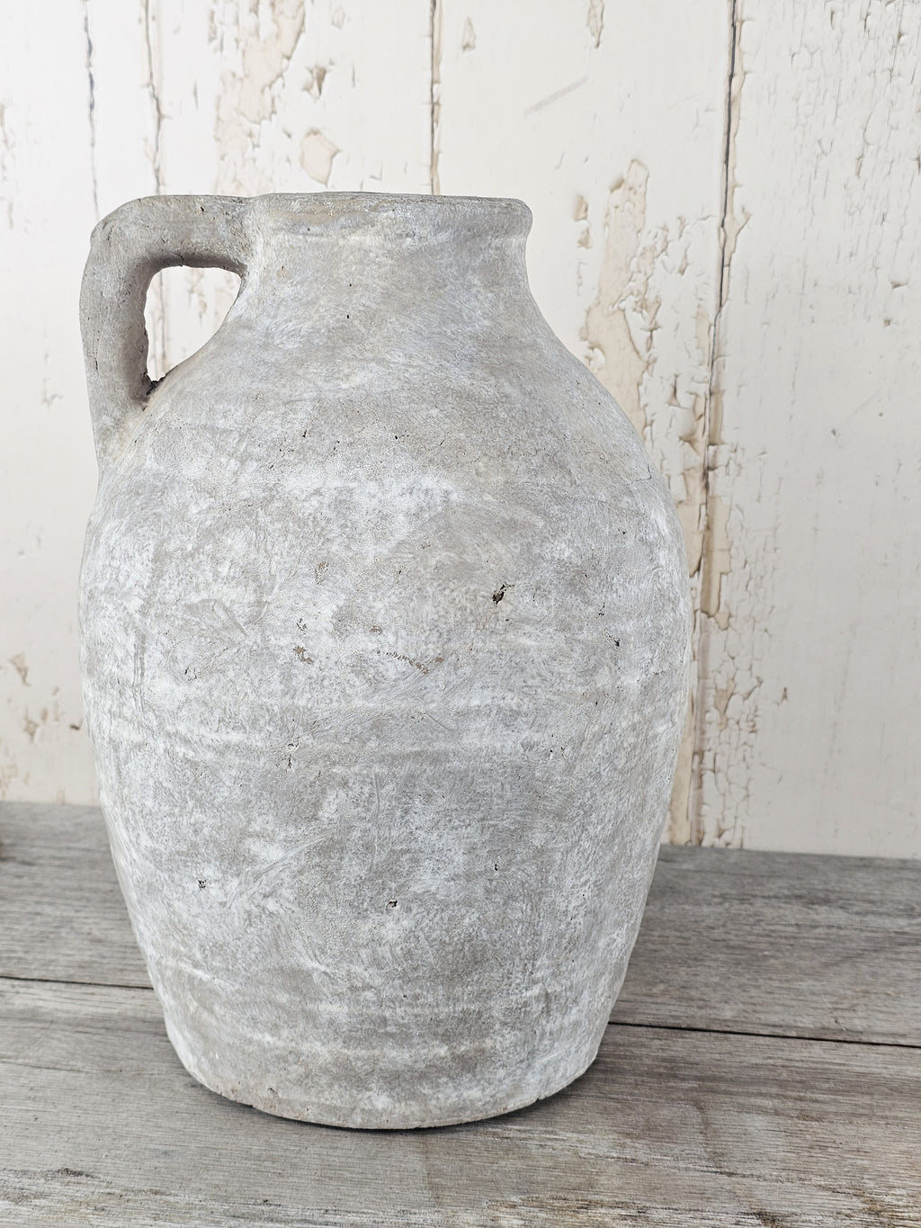 Sabrana Vase